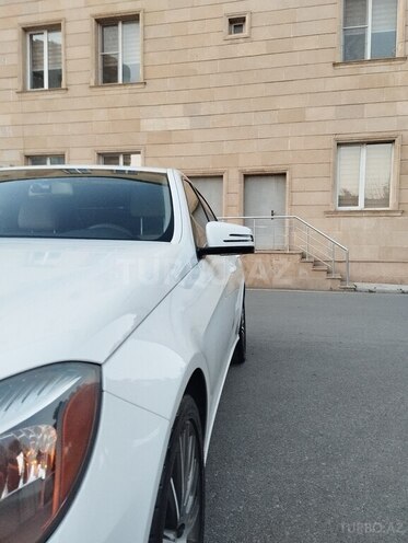 Mercedes E 220 2015, 232,000 km - 2.1 l - Bakı