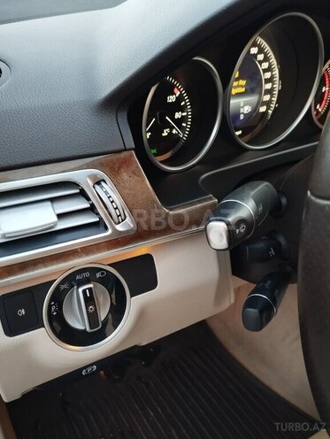 Mercedes E 220 2015, 232,000 km - 2.1 l - Bakı
