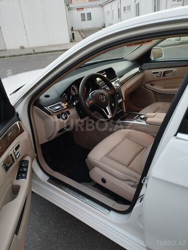 Mercedes E 220 2015, 232,000 km - 2.1 l - Bakı