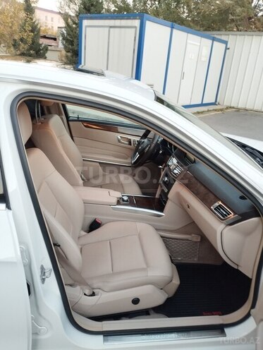 Mercedes E 220 2015, 232,000 km - 2.1 l - Bakı