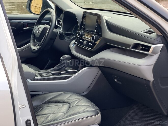 Toyota Highlander 2022, 10,000 km - 2.5 l - Bakı