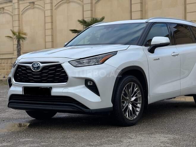 Toyota Highlander 2022, 10,000 km - 2.5 l - Bakı
