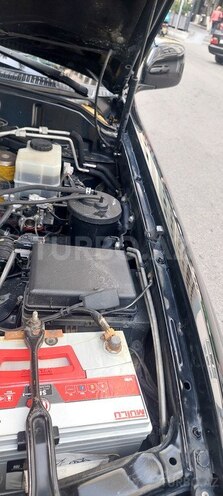 Lexus LX 470-2