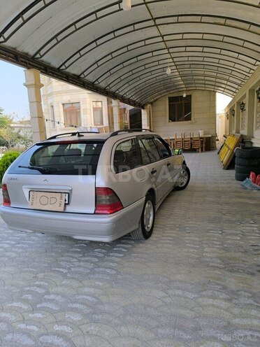 Mercedes C 240 1997, 334,000 km - 2.4 l - Bakı