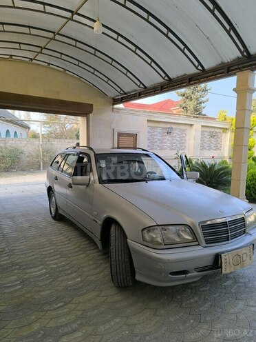 Mercedes C 240 1997, 334,000 km - 2.4 l - Bakı