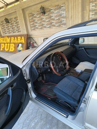 Mercedes C 240 1997, 334,000 km - 2.4 l - Bakı