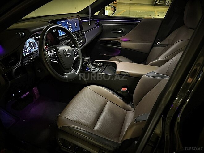 Lexus ES 300h 2023, 35,000 km - 2.5 l - Bakı