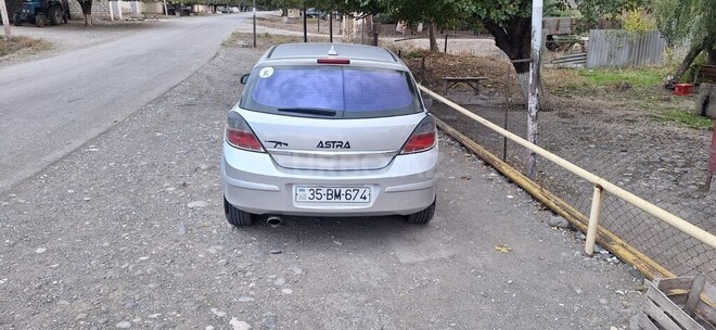 Opel Astra 2007, 252,200 km - 1.4 l - Qazax