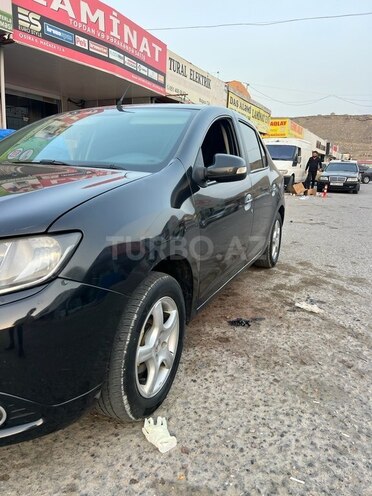 Renault Logan 2015, 380,000 km - 1.6 l - Bakı