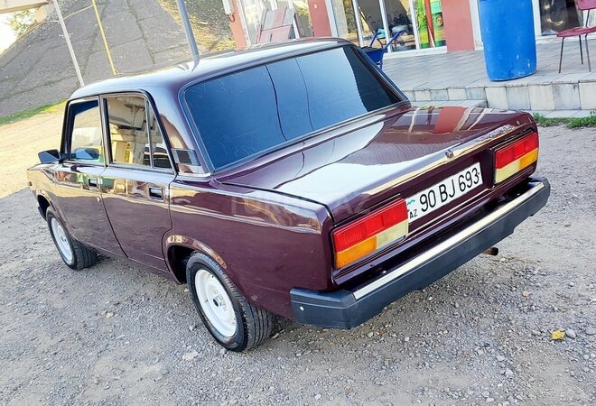 LADA (VAZ) 2107 2006, 123,100 km - 1.6 л - Qazax