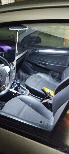 Opel Astra 2007, 252,200 km - 1.4 l - Qazax