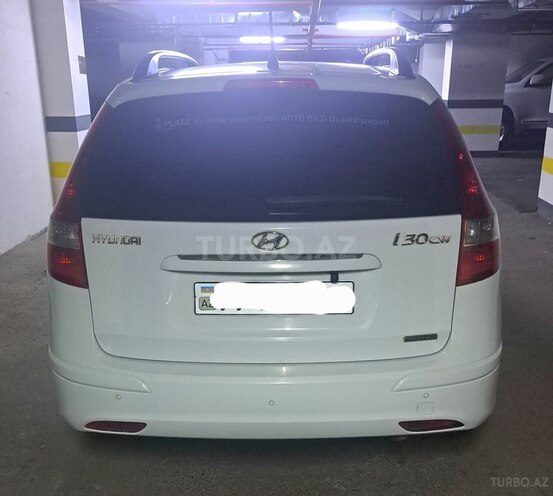 Hyundai i30 2011, 261,000 km - 1.6 l - Bakı