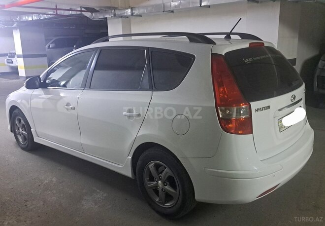 Hyundai i30 2011, 261,000 km - 1.6 l - Bakı