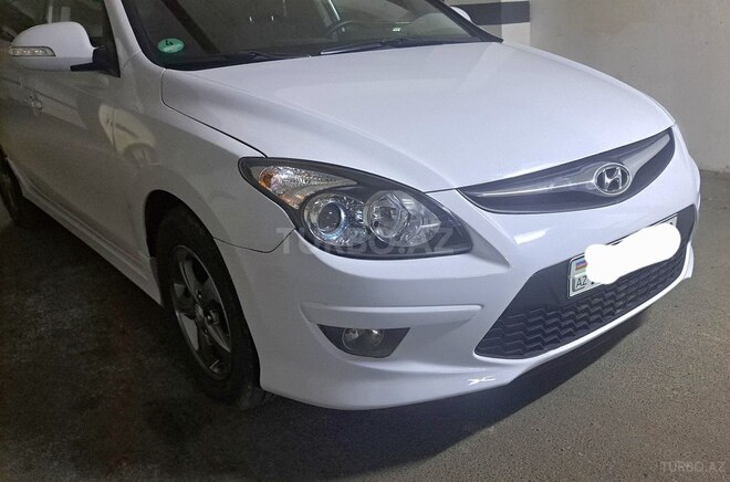 Hyundai i30 2011, 261,000 km - 1.6 l - Bakı