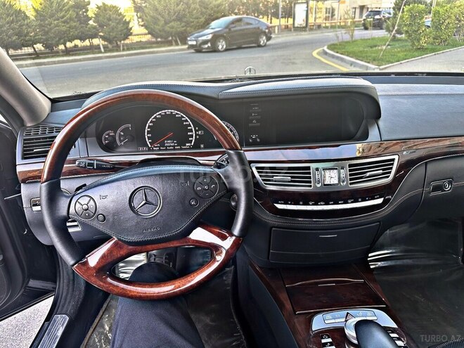 Mercedes S 500 2010, 257,000 km - 5.5 l - Bakı