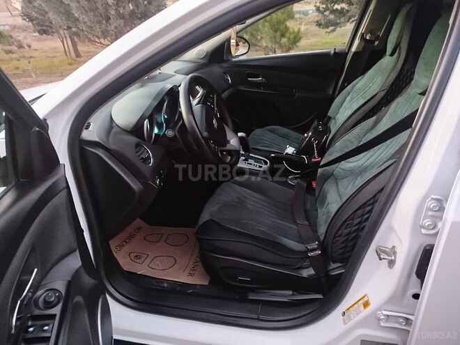 Chevrolet Cruze 2013, 260,300 km - 1.4 л - Bakı