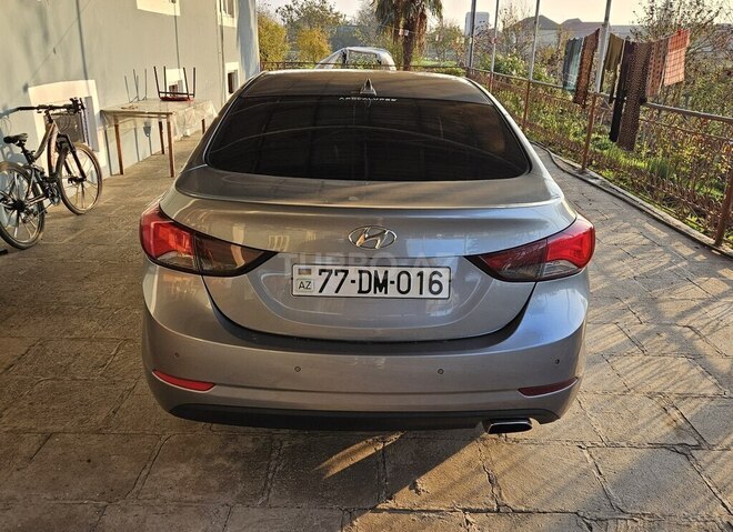 Hyundai Avante 2014, 148,000 km - 1.6 л - Masallı