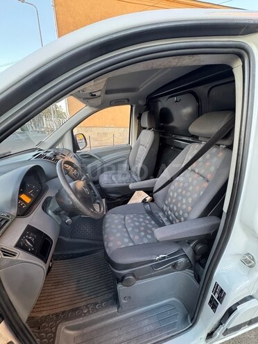 Mercedes Vito 2008, 423,000 km - 2.1 l - Qusar