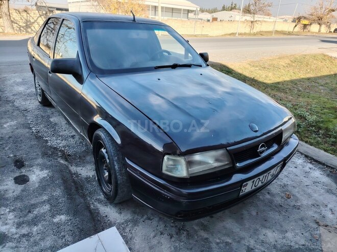 Opel Vectra 1992, 120,000 km - 2.0 l - Zaqatala