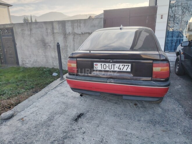 Opel Vectra 1992, 120,000 km - 2.0 l - Zaqatala