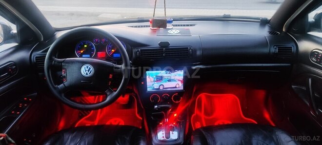 Volkswagen Passat 2003, 295,000 km - 1.8 l - Bakı