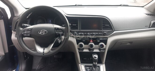 Hyundai Elantra 2018, 84,452 km - 2.0 l - Bakı