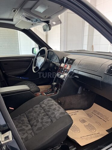 Mercedes C 180 1997, 440,000 km - 1.8 l - Sumqayıt