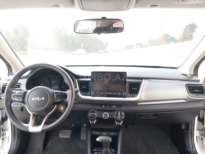 Kia Stonic 2022, 32,250 km - 1.4 l - Bakı