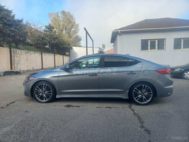 Hyundai Elantra 2017, 123,000 km - 1.6 l - Bakı
