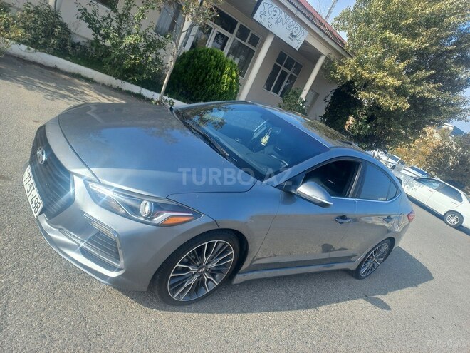 Hyundai Elantra 2017, 123,000 km - 1.6 l - Bakı