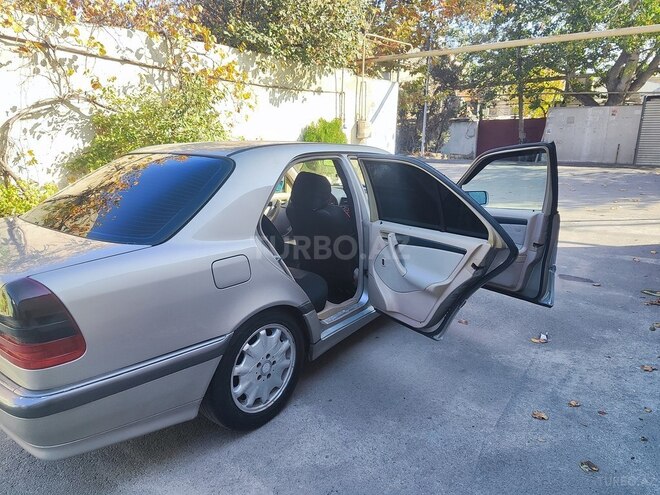 Mercedes C 200 1998, 365,551 km - 2.0 l - Bakı