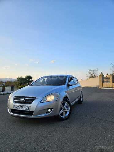 Kia Ceed 2007, 235,000 km - 1.4 l - Gəncə