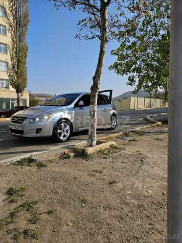 Kia Ceed 2007, 235,000 km - 1.4 l - Gəncə