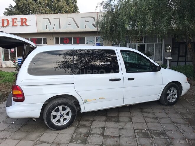 Ford  1999, 224,000 km - 3.0 l - Xudat