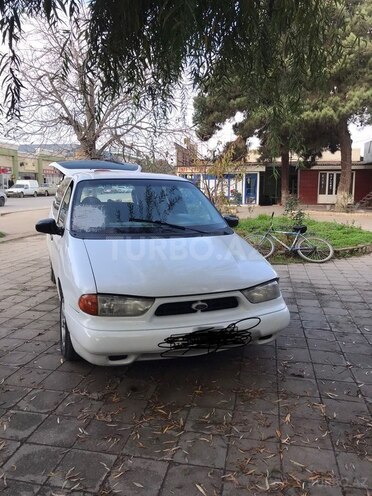 Ford  1999, 224,000 km - 3.0 l - Xudat