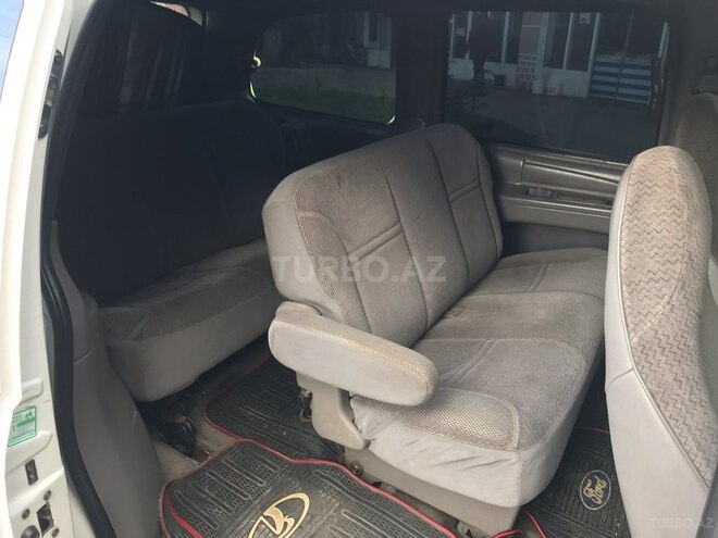 Ford  1999, 224,000 km - 3.0 l - Xudat
