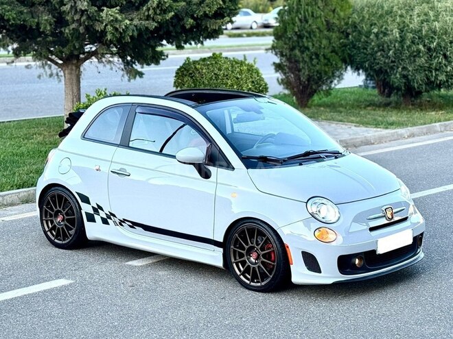 Abarth  2015, 79,104 km - 1.4 l - Bakı