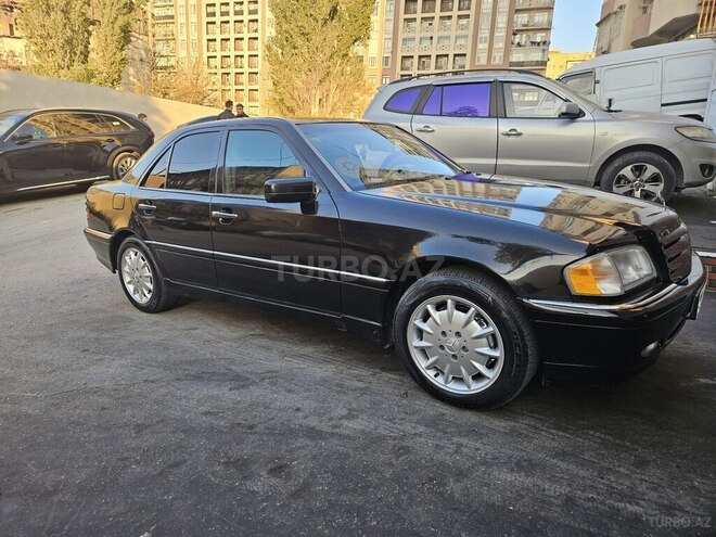 Mercedes C 240 1998, 355,000 km - 2.4 l - Bakı