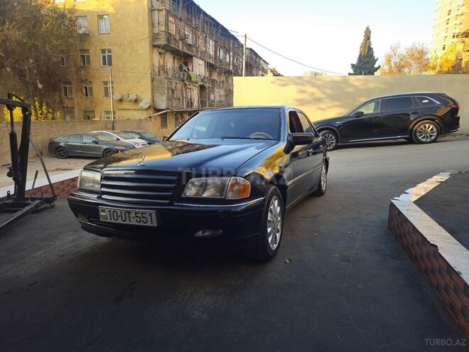 Mercedes C 240 1998, 355,000 km - 2.4 l - Bakı