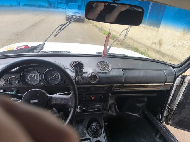 LADA (VAZ) 2106 1984, 145,000 km - 1.6 л - Salyan