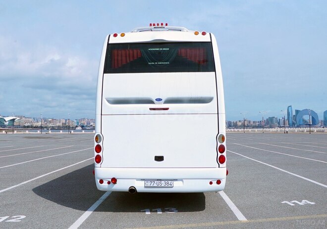 Mercedes 0403-2