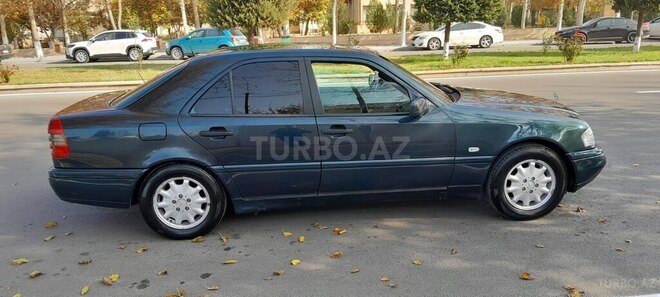 Mercedes C 180 1997, 298,648 km - 1.8 l - Beyləqan