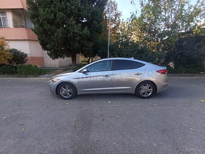 Hyundai Elantra 2016, 145,093 km - 2.0 л - Bakı