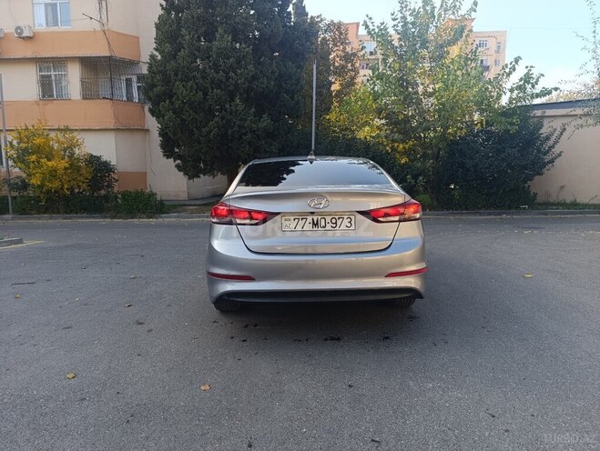 Hyundai Elantra 2016, 145,093 km - 2.0 л - Bakı