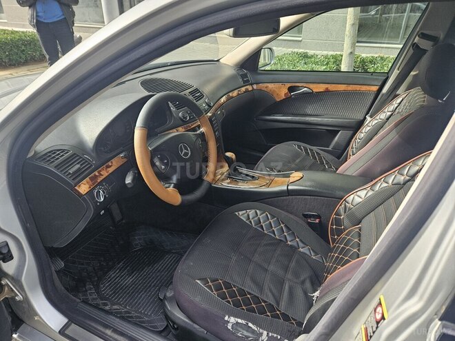 Mercedes E 220 2002, 321,200 km - 2.2 l - Bakı
