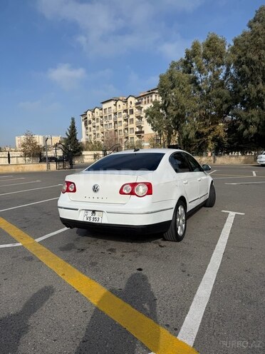 Volkswagen Passat 2005, 420,000 km - 2.0 л - Bakı