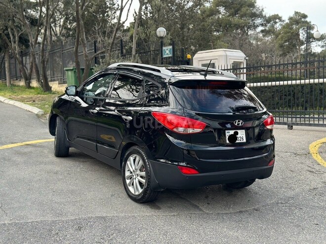Hyundai ix35 2011, 218,000 km - 2.0 l - Bakı