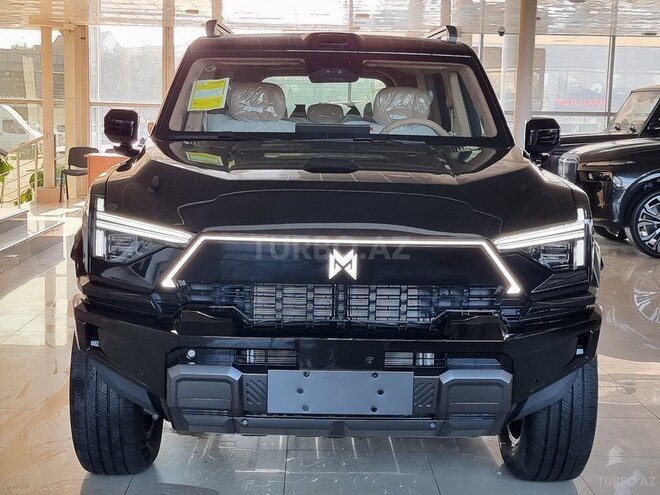 M-Hero 817-11