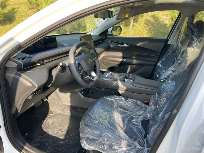 Changan Qiyuan A05 2025, 0 km - 1.5 л - Bakı