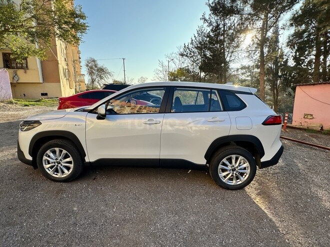 Toyota Corolla Cross 2025, 0 km - 2.0 л - Bakı